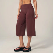 TIMEOFF Women's High Waist V‑Shaped Back Cropped Wide Leg Capris - Butt‑Lifting Sculpt Design, 4‑Way Stretchy Breathable Fabric, 5 Colors Available | Tummy Control, Non‑Restrictive Fit, Wrinkle‑Resistant | Ideal for Yoga, Casual Wear & Daily Loungewear