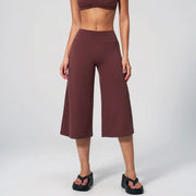 TIMEOFF Women's High Waist V‑Shaped Back Cropped Wide Leg Capris - Butt‑Lifting Sculpt Design, 4‑Way Stretchy Breathable Fabric, 5 Colors Available | Tummy Control, Non‑Restrictive Fit, Wrinkle‑Resistant | Ideal for Yoga, Casual Wear & Daily Loungewear