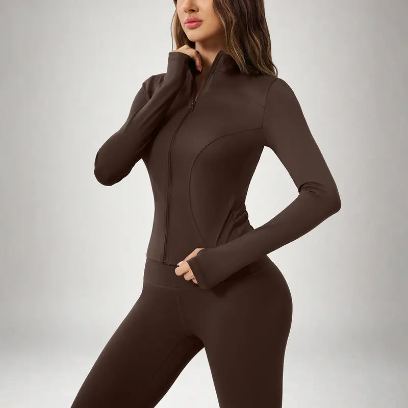 Conjunto deportivo de dos piezas para mujer con chaqueta de manga