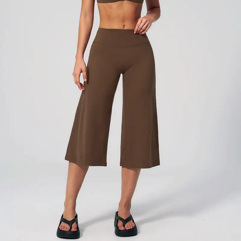 TIMEOFF Women's High Waist V‑Shaped Back Cropped Wide Leg Capris - Butt‑Lifting Sculpt Design, 4‑Way Stretchy Breathable Fabric, 5 Colors Available | Tummy Control, Non‑Restrictive Fit, Wrinkle‑Resistant | Ideal for Yoga, Casual Wear & Daily Loungewear